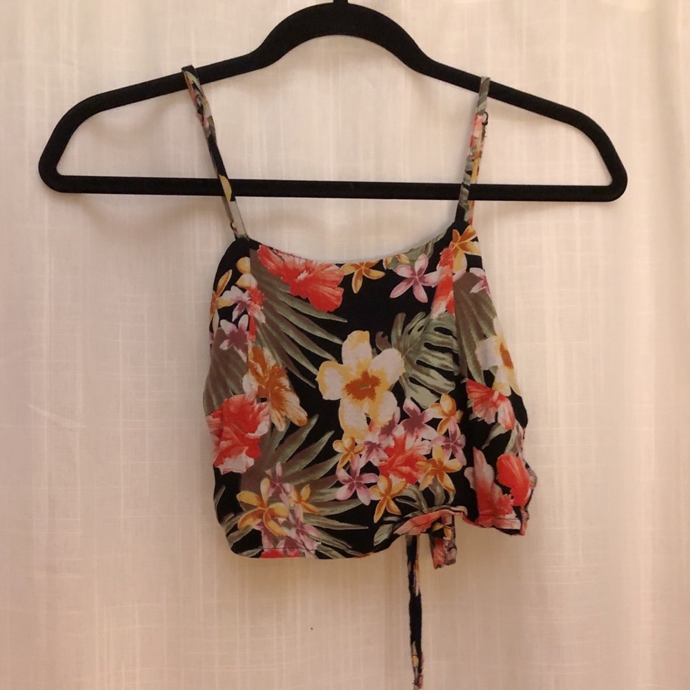 Tropical floral tank